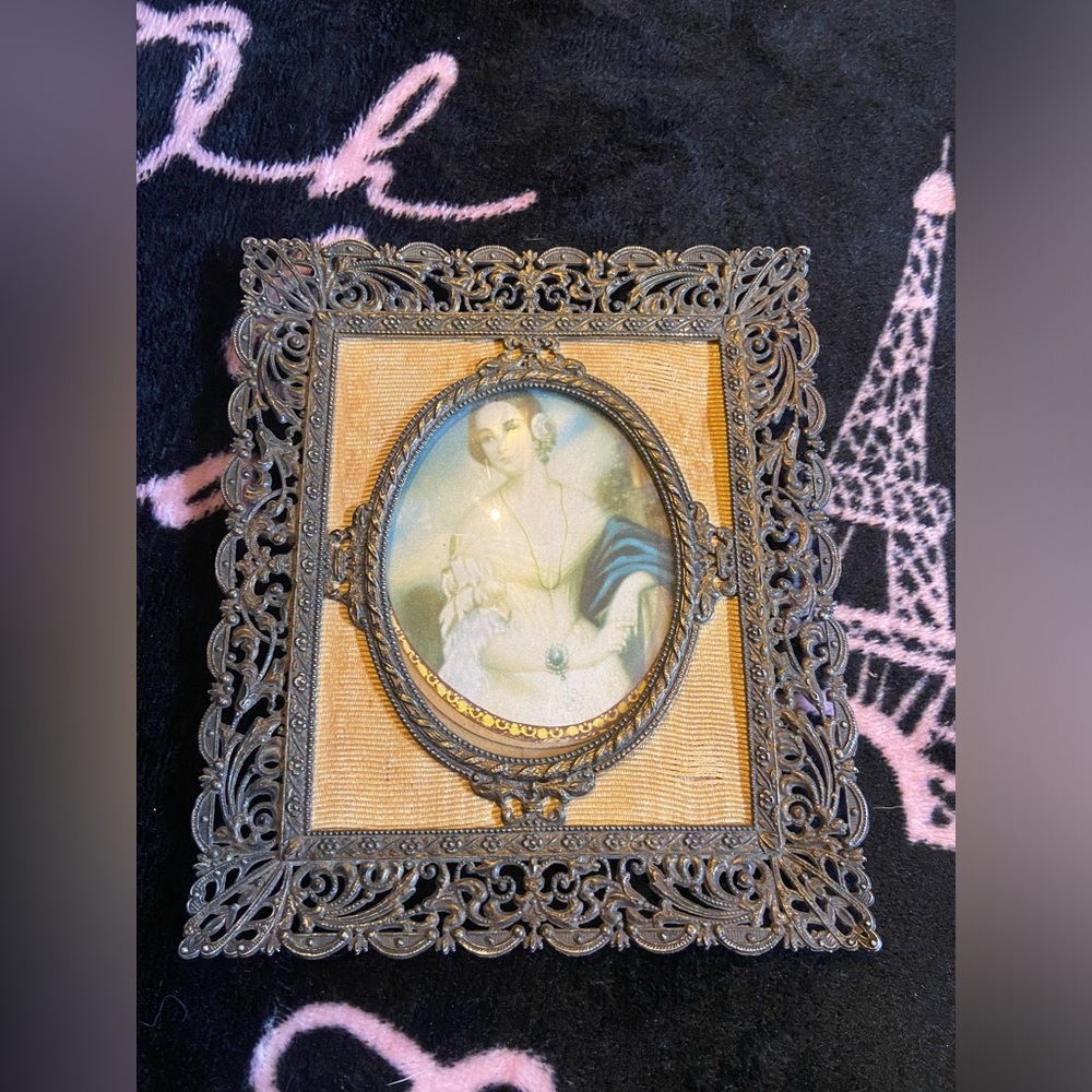 Antique Portrait/ Picture